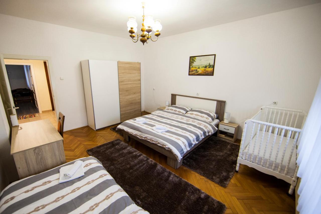 Apartman Kuca 150 Mala Subotica エクステリア 写真